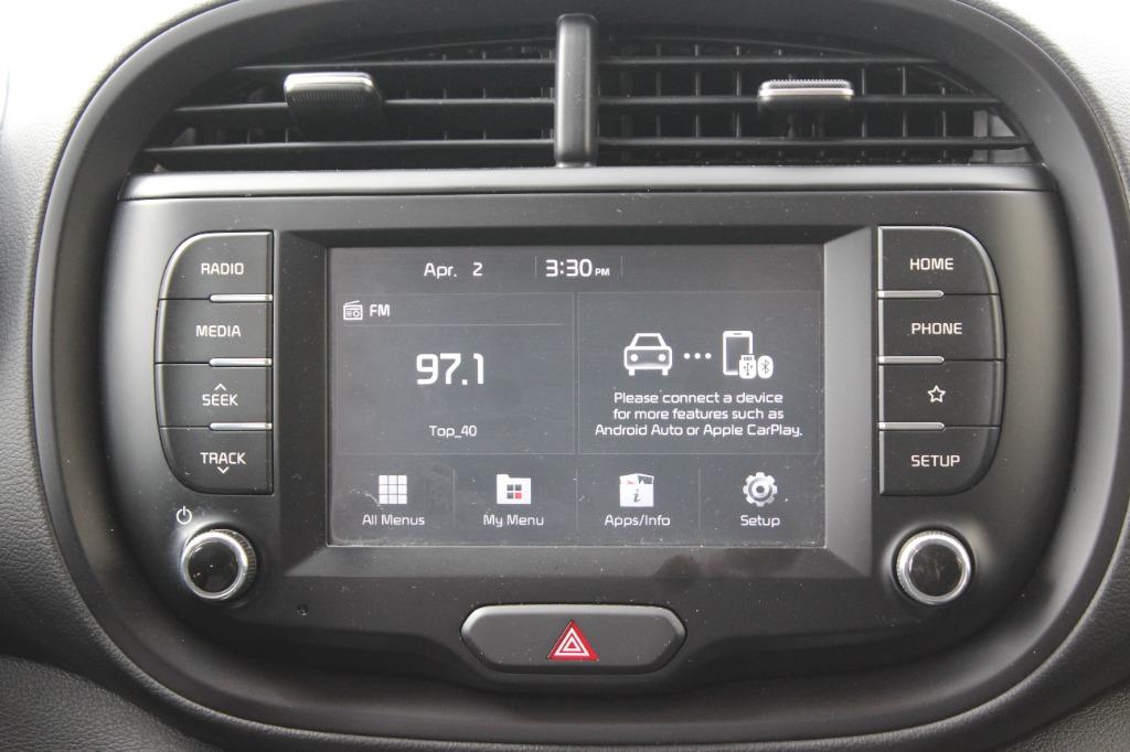 2021 Kia Soul LX - Photo 16