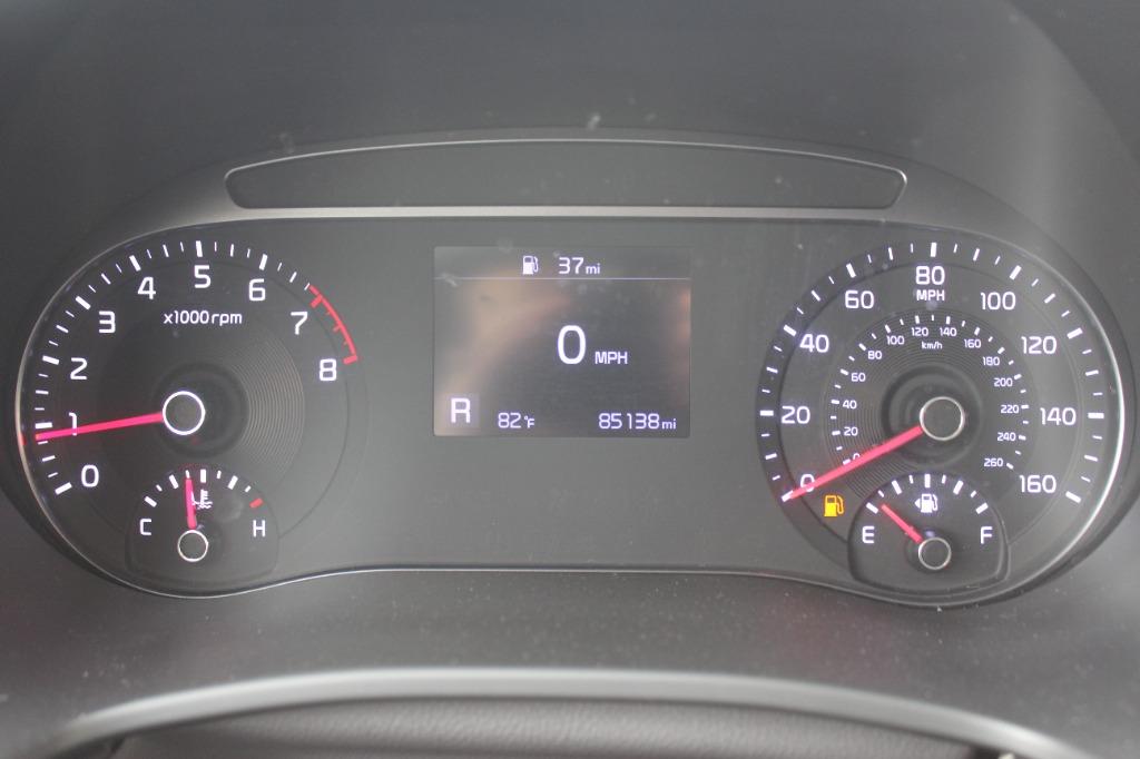 2021 Kia Soul LX - Photo 18
