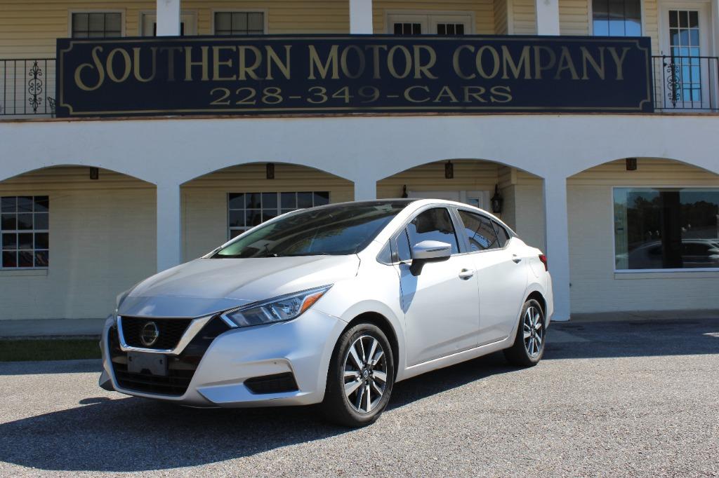 2021 Nissan Versa Sedan SV